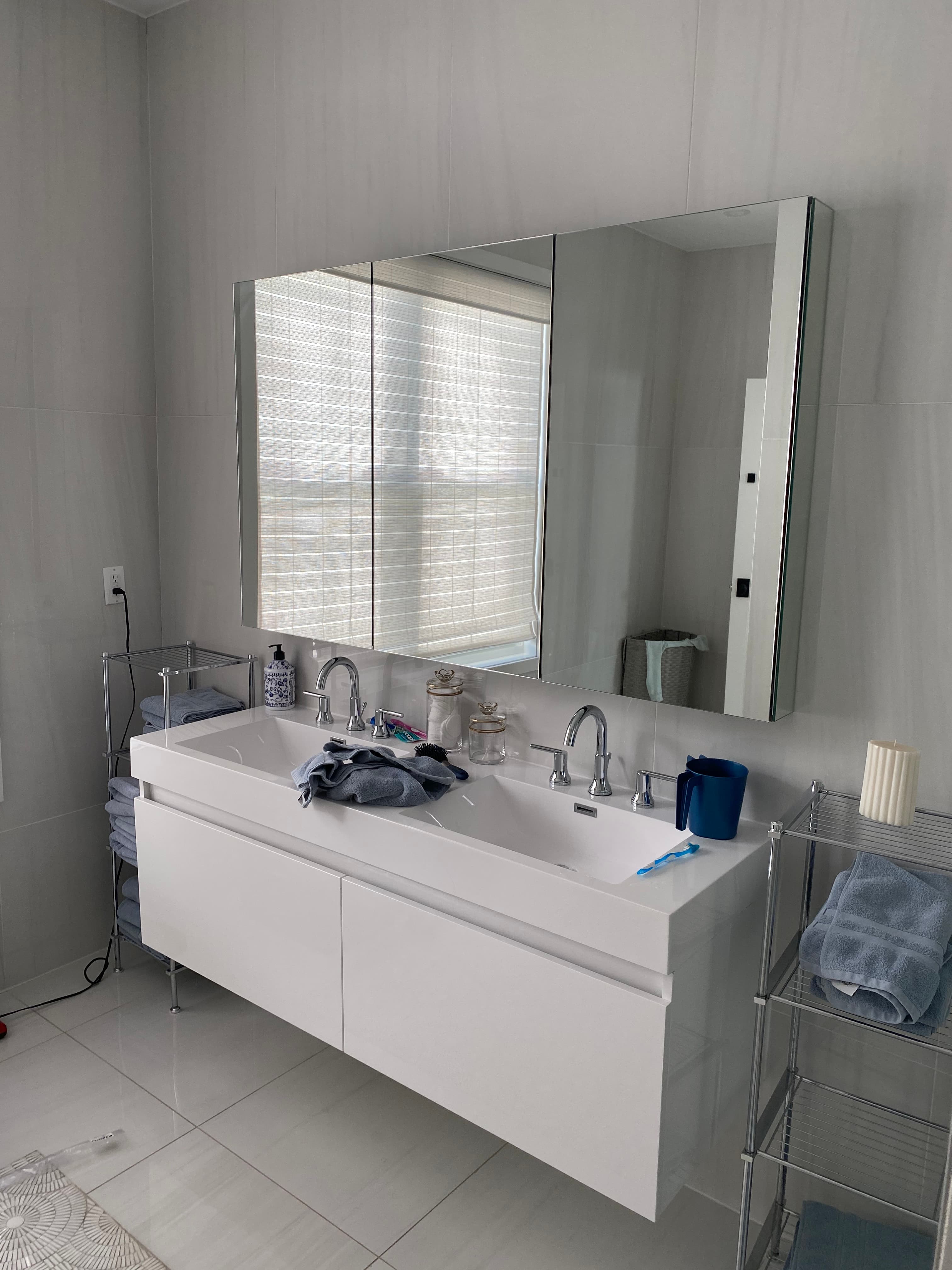 Standard Mirror thumbnail 4