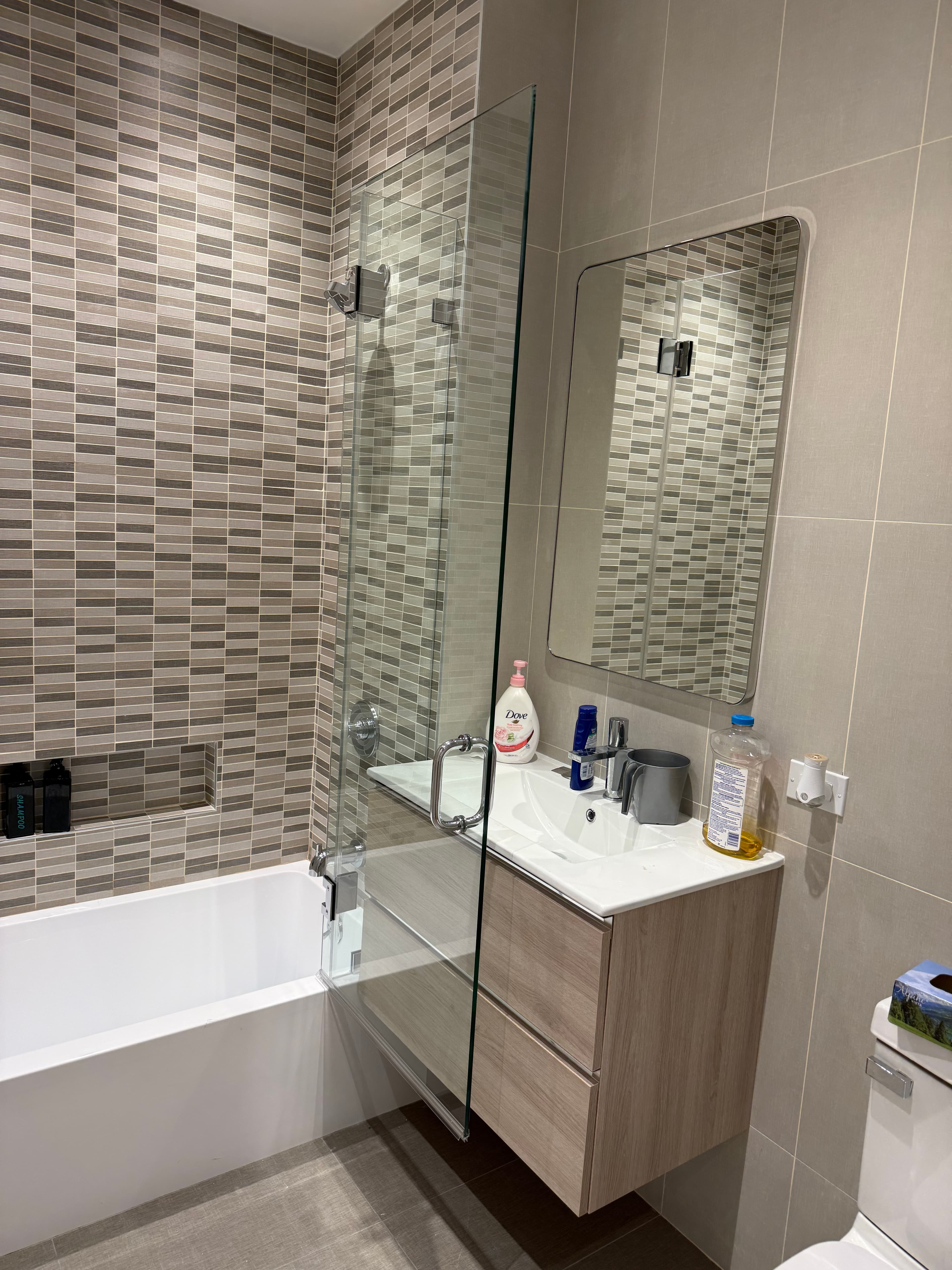 Door + Panel thumbnail 2